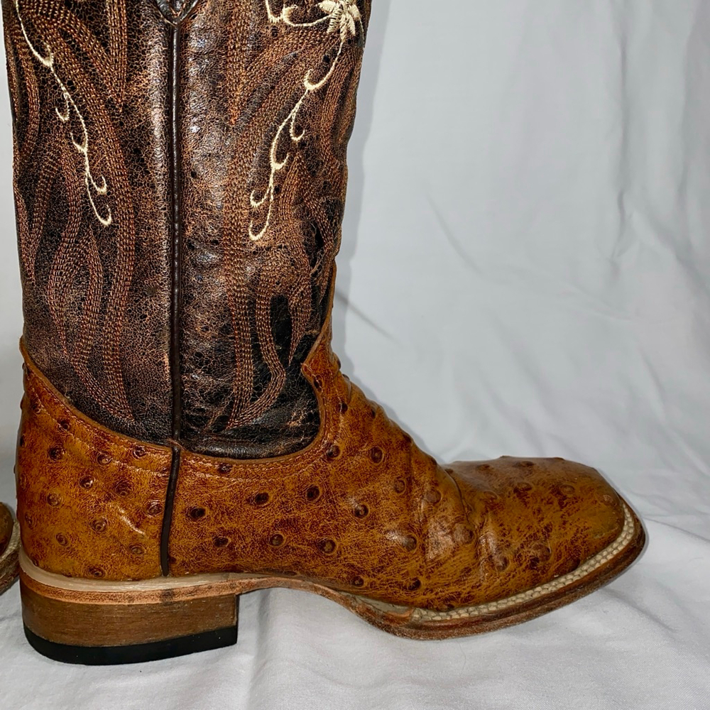 Cowtown Women’s Full Quill Ostrich Print Square Toe Boots - Picture 10 of 14
